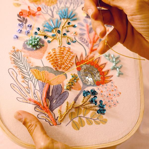Atelier Grands Augustins, Workshop 58: Beading – Lagoon