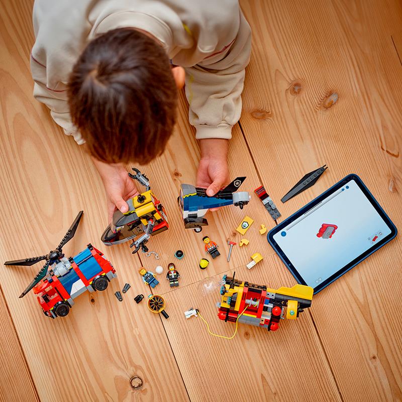 LEGO City - Hélicoptère, camion de pompiers et sous-marin