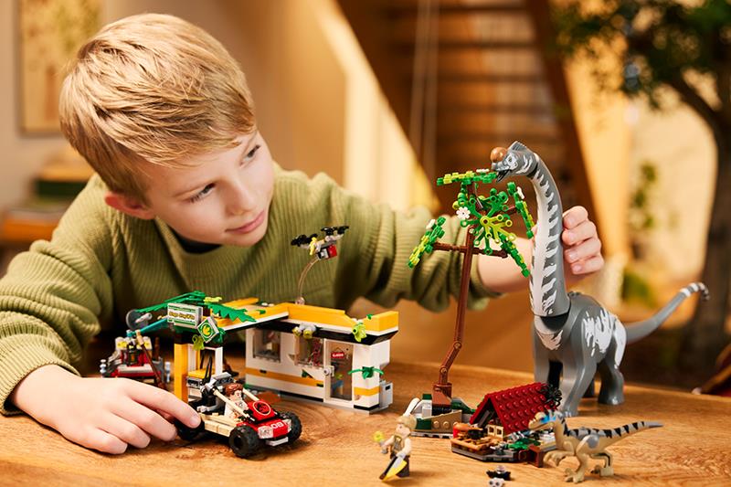LEGO Jurassic World - Mission de suivi du Raptor et du Titanosaure