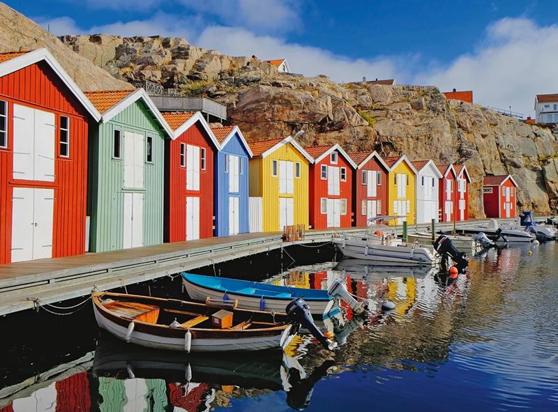 Casse-tête Ravensburger - Maisons colorées en Suède - 100 pièces XL