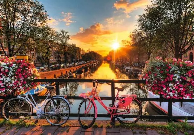 Casse-tête Ravensburger - Coucher du soleil à Amsterdam - 200 pièces XL