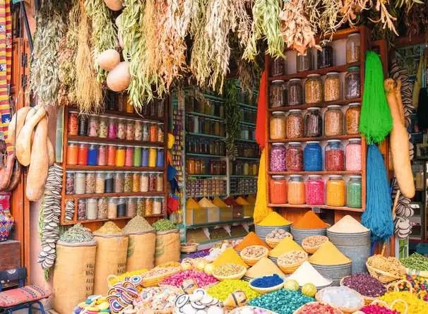 Casse-tête Ravensburger - Marché d'épices coloriées au Maroc - 500 pièces