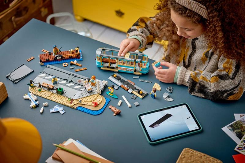 LEGO City - Le tramway de bord de mer