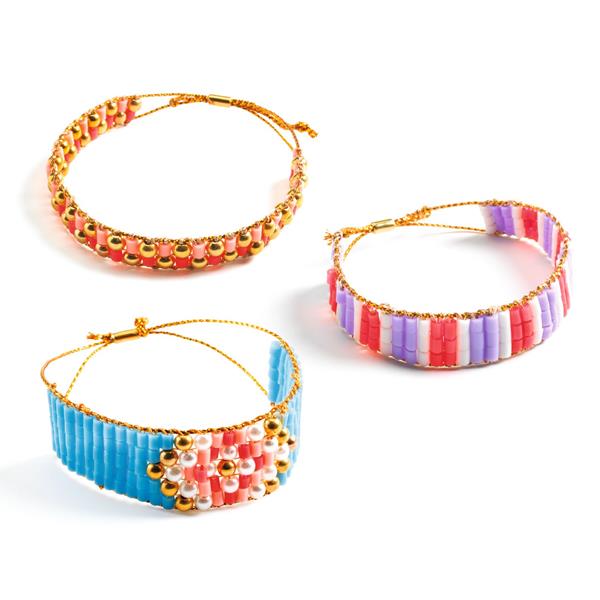 Ensemble de bracelets et métier à tisser