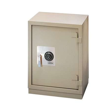 Grand Prix Fire Resistant Safe 1 adjustable shelf. Int. : 18-1 / 8 x 15-3 / 8 x 22-3 / 8”H. 250 lb