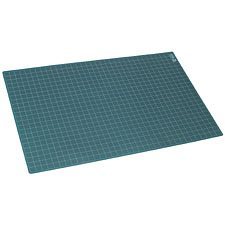 CUTTING MAT 12X18 GREEN