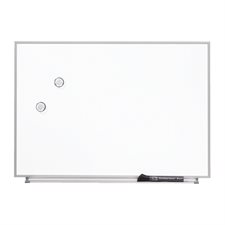 Tableau blanc effaçable à sec magnétique Matrix® 23 x 16 po