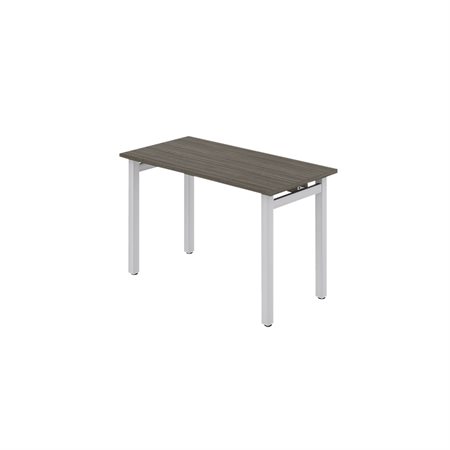 Table Ionic 24 x 36 po