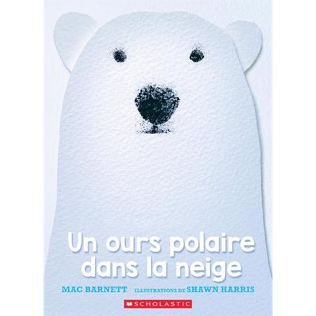 Un ours polaire dans la neige