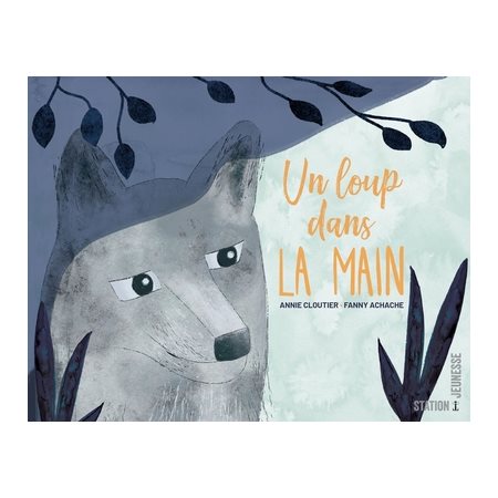 Un loup dans la main