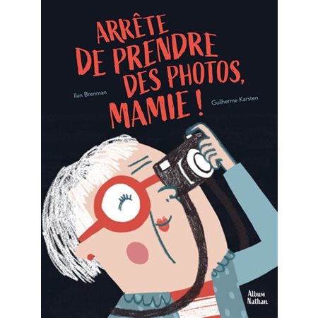 Arrête de prendre des photos, mamie !
